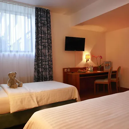 Kleefelder Hof 3* Hannover