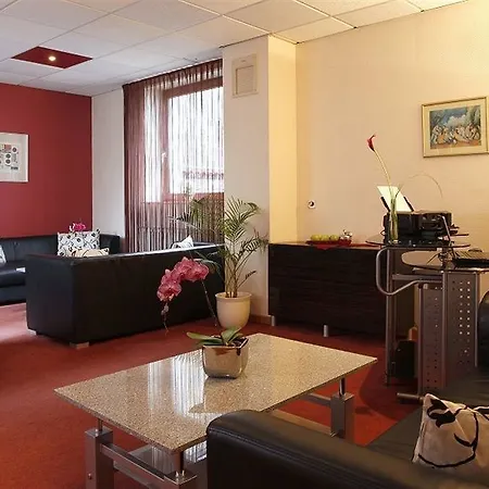 Hotel Kleefelder Hof 3*