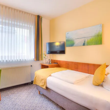 Hotel Kleefelder Hof 3*