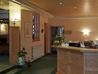 Kleefelder Hof Отель 3*